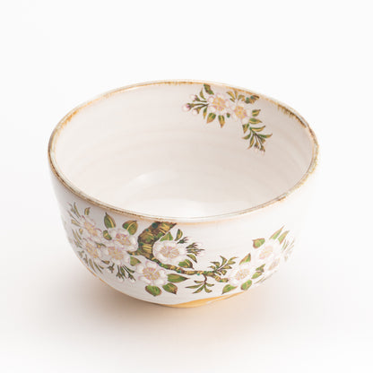 抹茶碗　灰釉 桜流水　良二 KOTOPOTTER