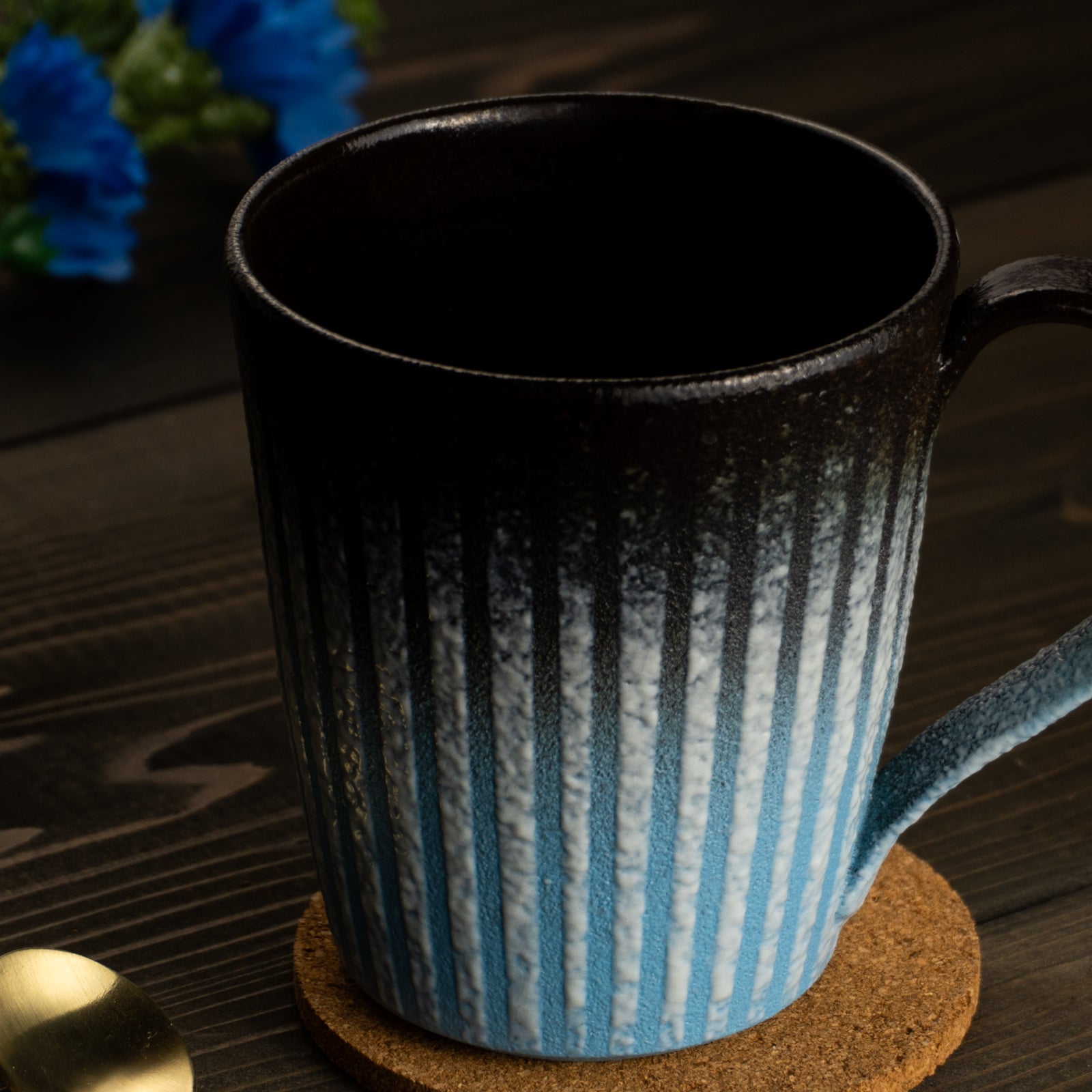 【清水焼】マグカップ　釉泥彩 黒×空色A　竹村陽太郎 KOTOPOTTER