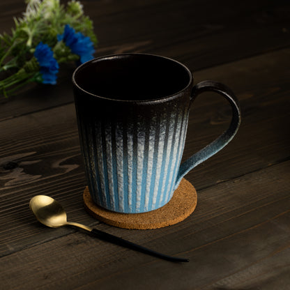 【清水焼】マグカップ　釉泥彩 黒×空色A　竹村陽太郎 KOTOPOTTER