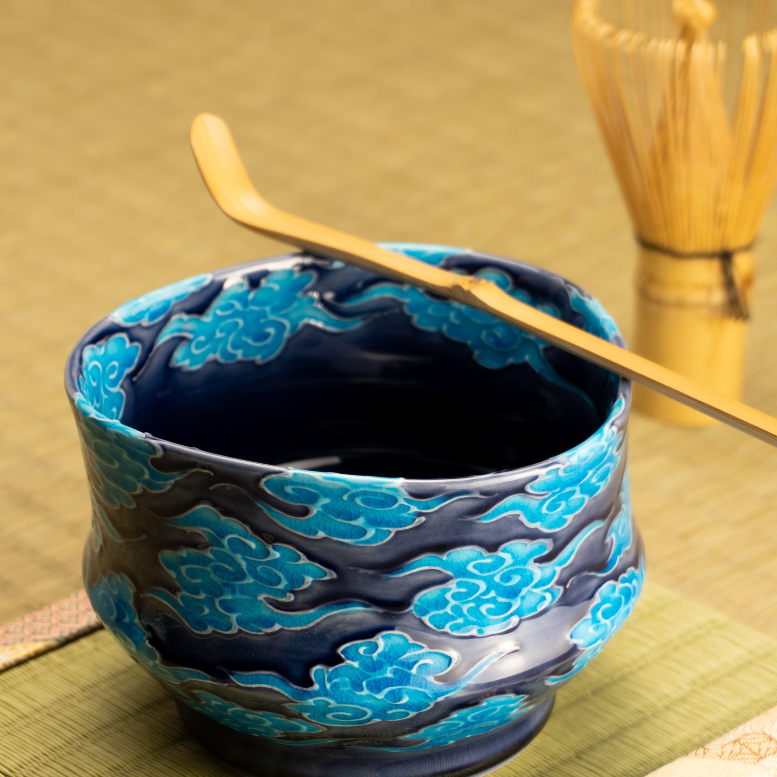 抹茶碗　紺青交趾"瑞雲”　一如 KOTOPOTTER