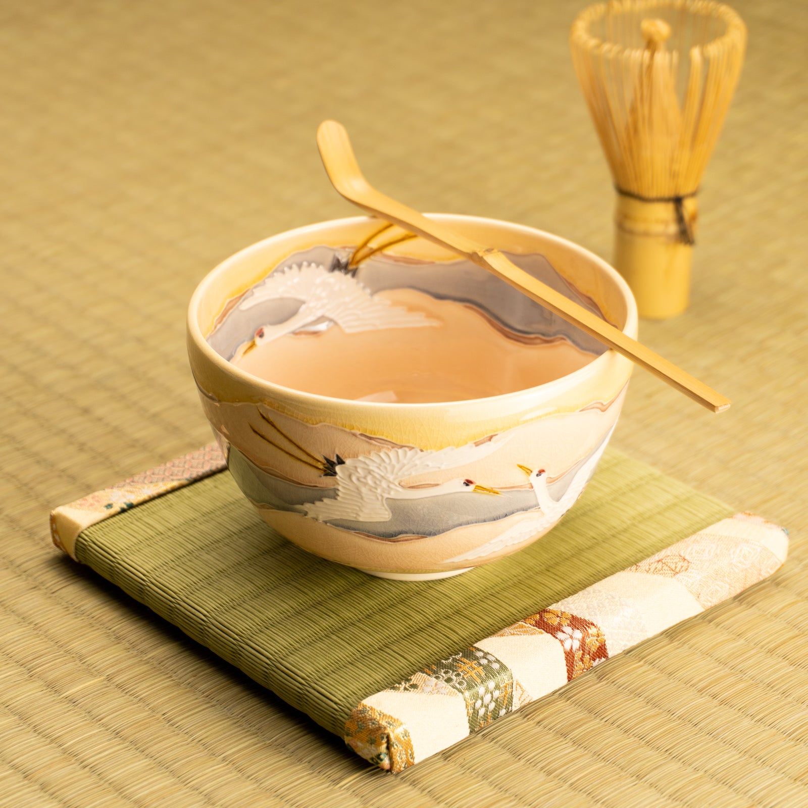 抹茶碗　朝焼けに鶴　一如 KOTOPOTTER