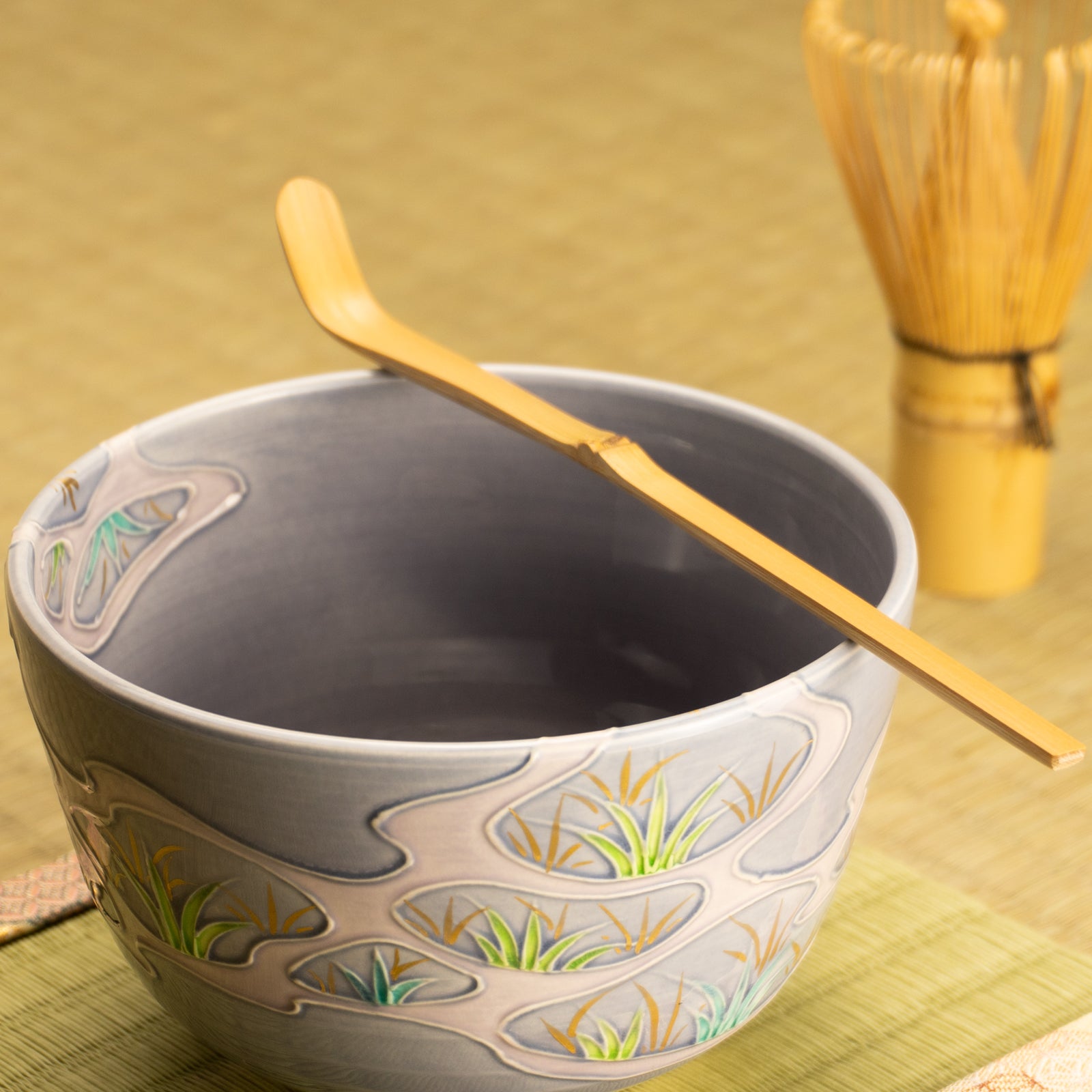 抹茶碗　淡紫交趾 "苗図"　一如 KOTOPOTTER