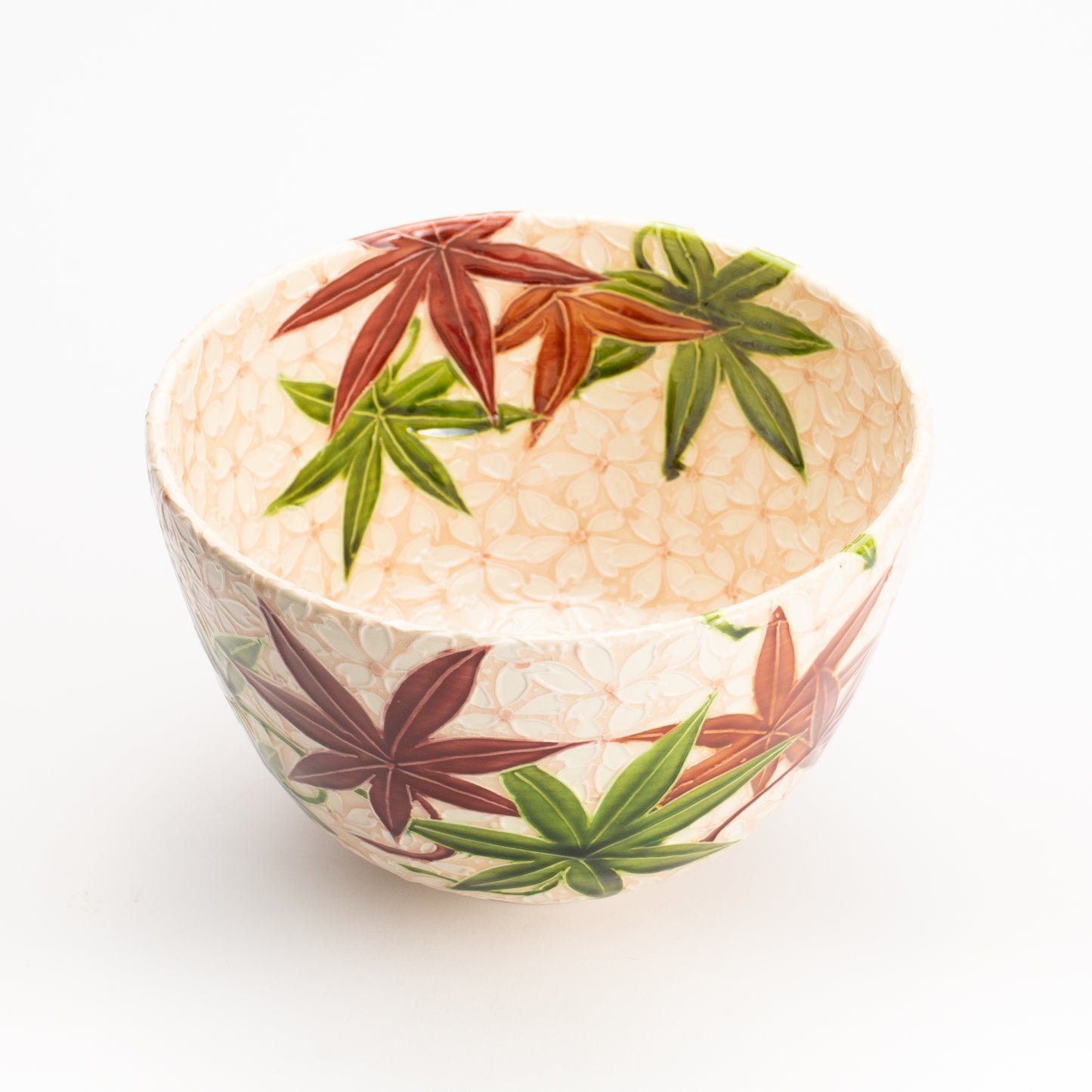 抹茶碗　淡桃交趾 雲錦詰　一如 KOTOPOTTER