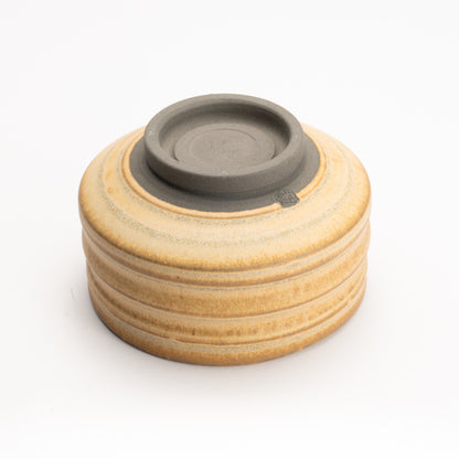 抹茶碗　筒形"銹茶"　髙橋康治 KOTOPOTTER