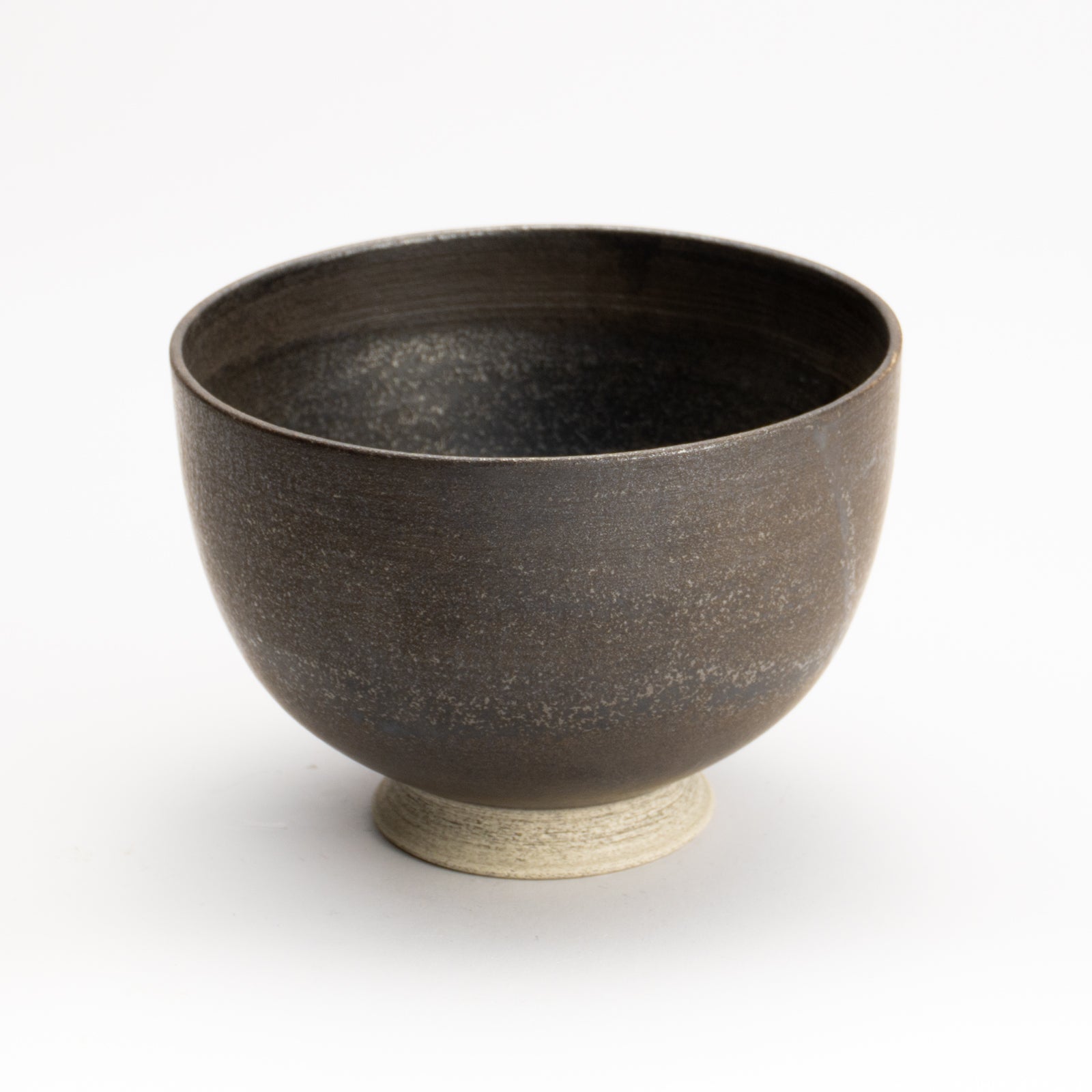 抹茶碗　丸形"鉄黒"　髙橋康治 KOTOPOTTER