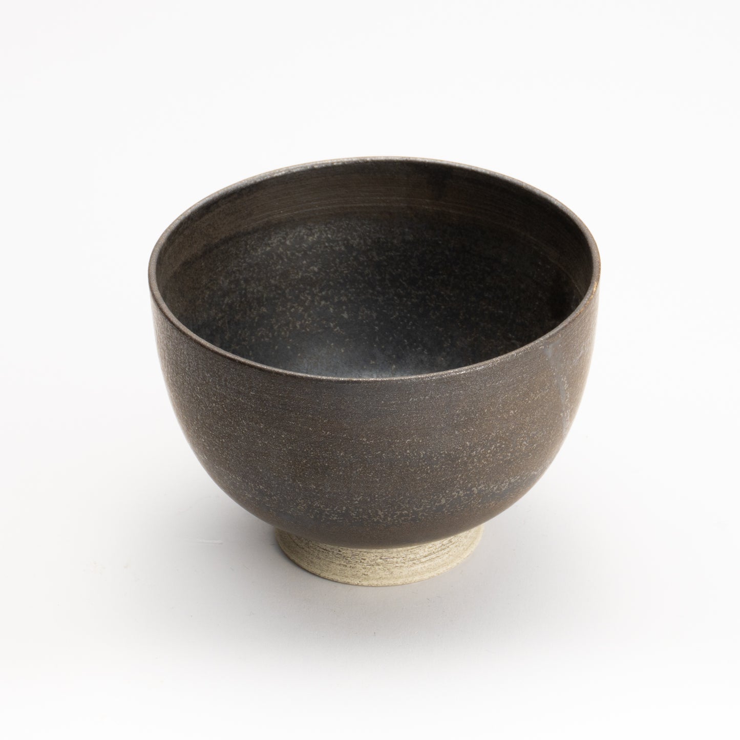 抹茶碗　丸形"鉄黒"　髙橋康治 KOTOPOTTER