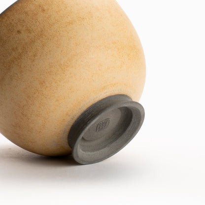 抹茶碗　丸形"銹茶"　髙橋康治 KOTOPOTTER