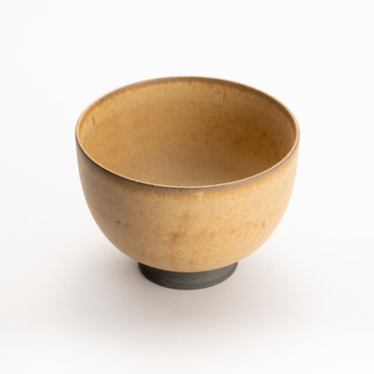 抹茶碗　丸形"銹茶"　髙橋康治 KOTOPOTTER