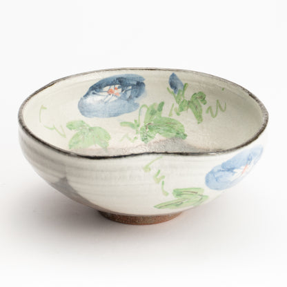 抹茶碗(平)　白化粧"紫陽花"　与し三 KOTOPOTTER