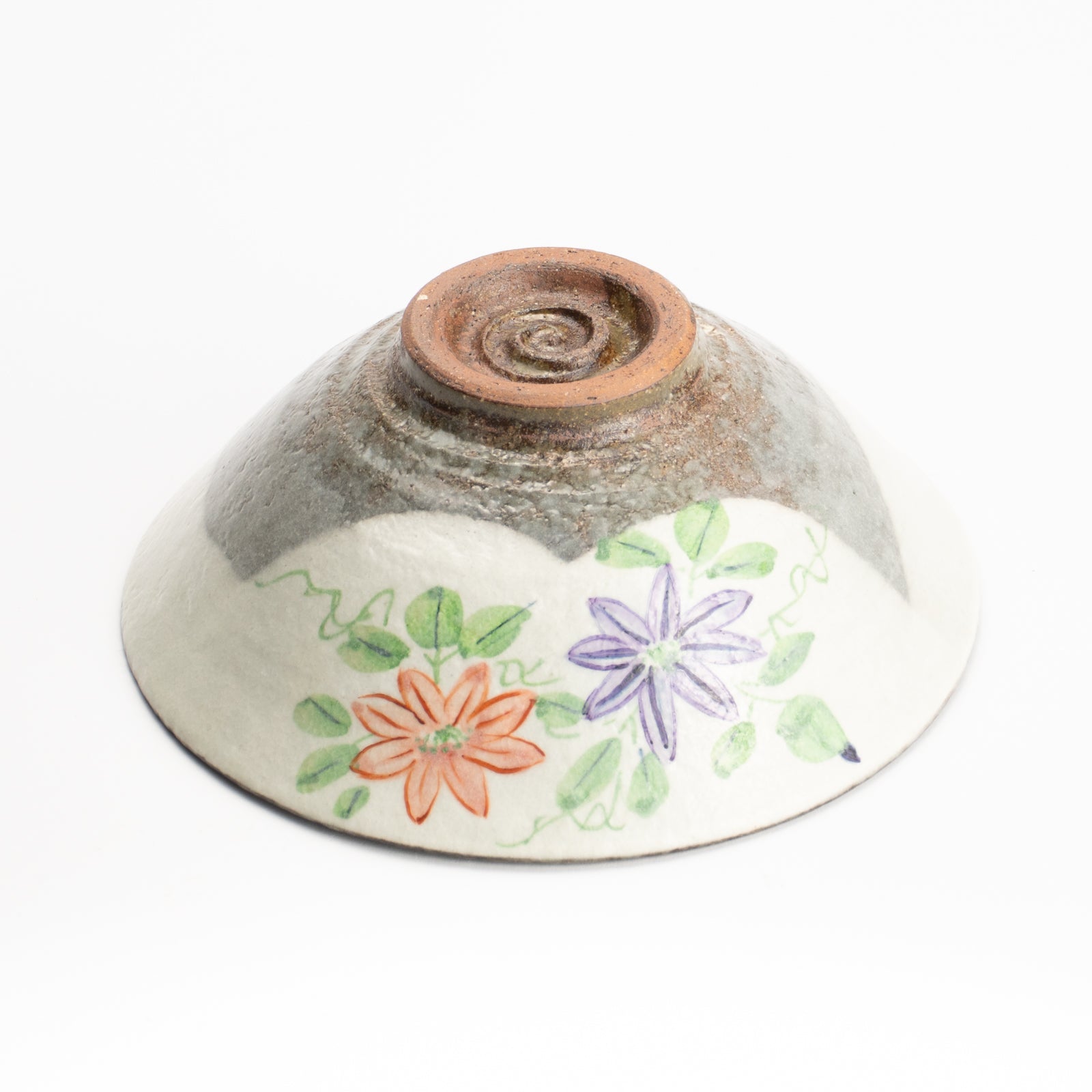 抹茶碗(平)　白化粧"鉄仙"　与し三 KOTOPOTTER