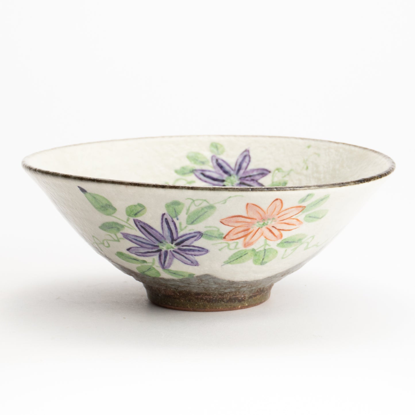 抹茶碗(平)　白化粧"鉄仙"　与し三 KOTOPOTTER