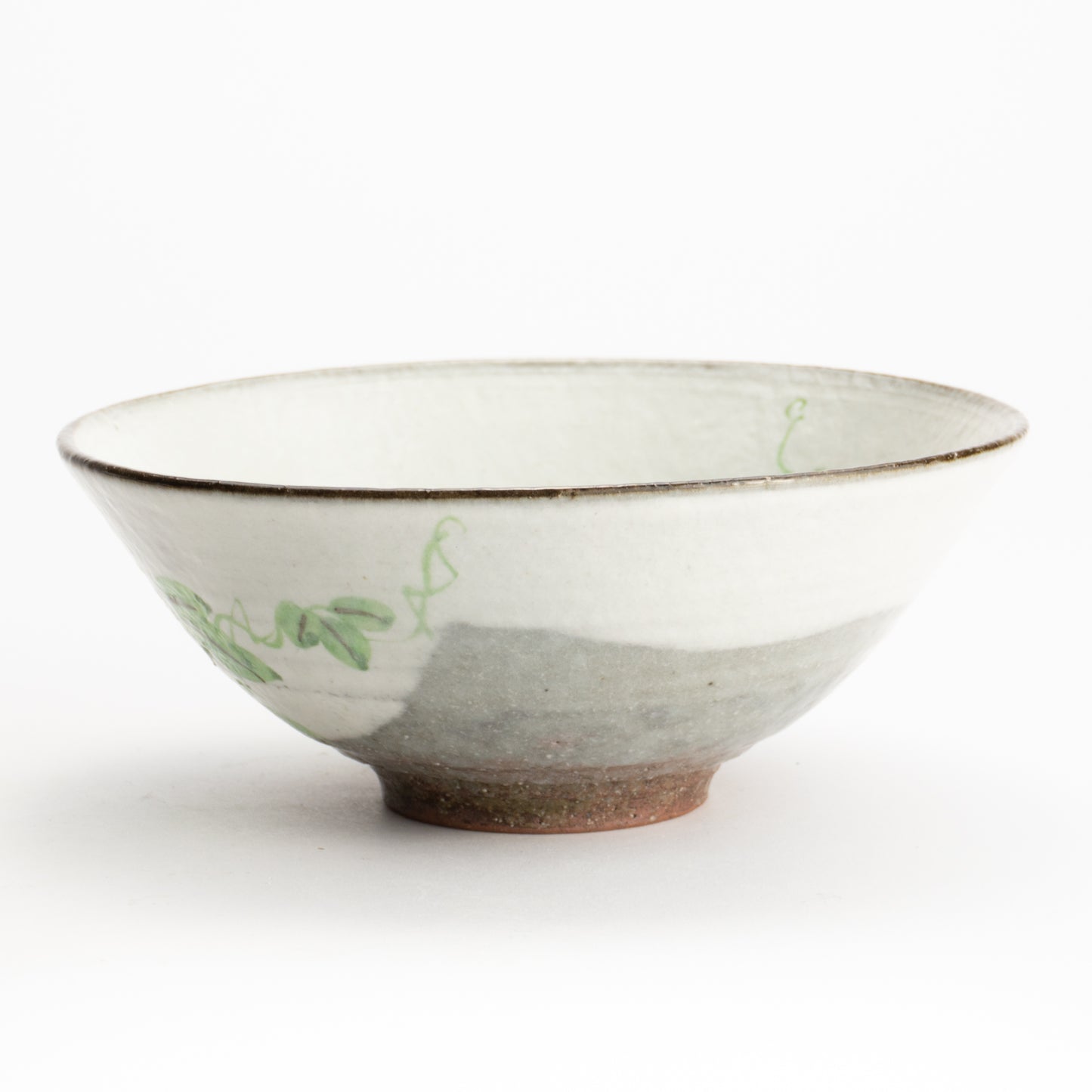 抹茶碗(平)　白化粧"紫陽花"　与し三 (コピー) KOTOPOTTER