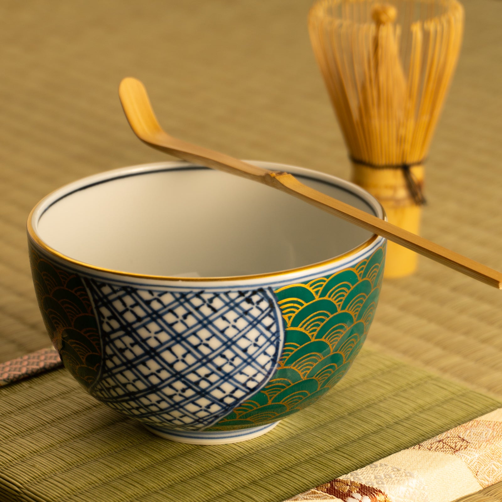抹茶碗　捻祥瑞 金襴手　龍岳 KOTOPOTTER