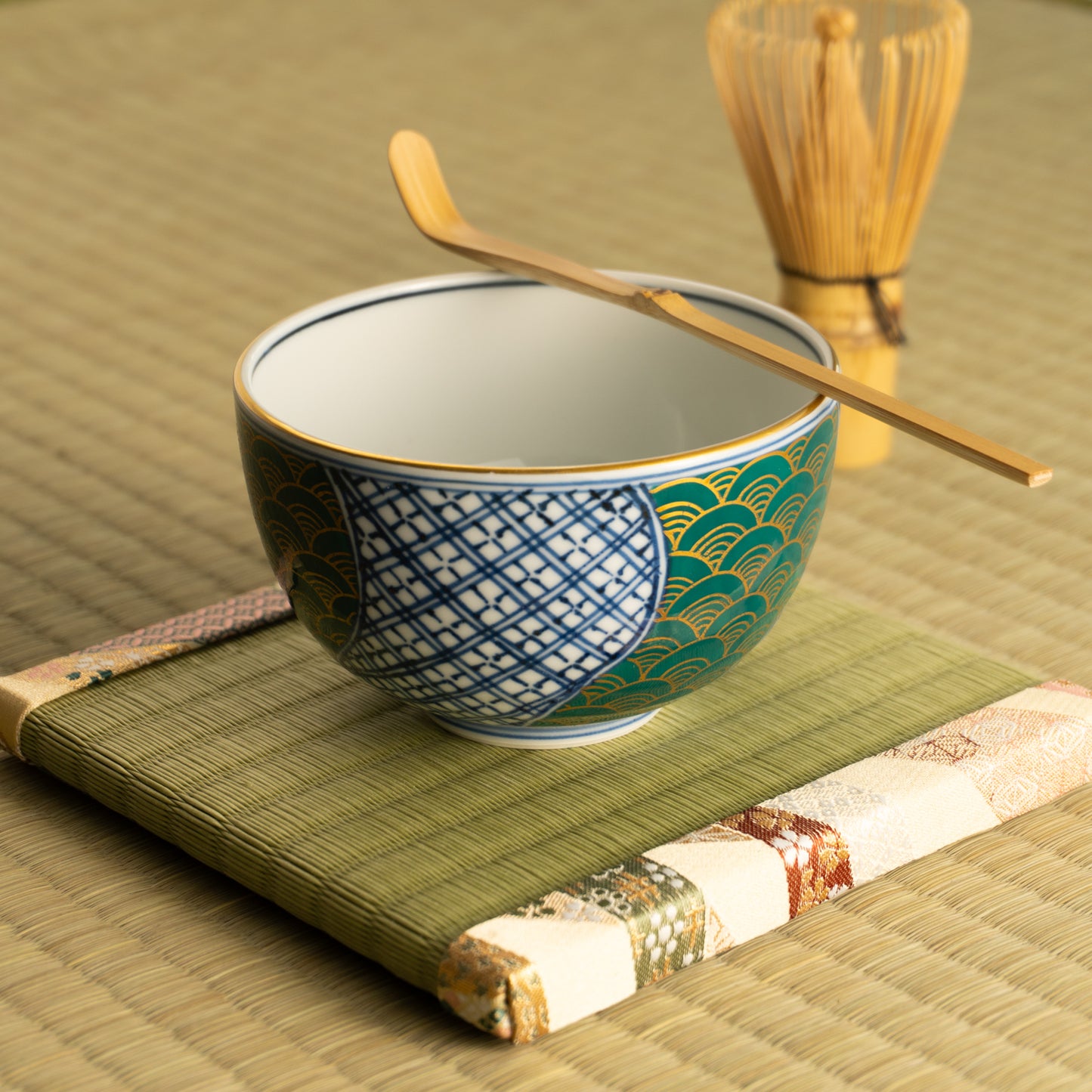 抹茶碗　捻祥瑞 金襴手　龍岳 KOTOPOTTER