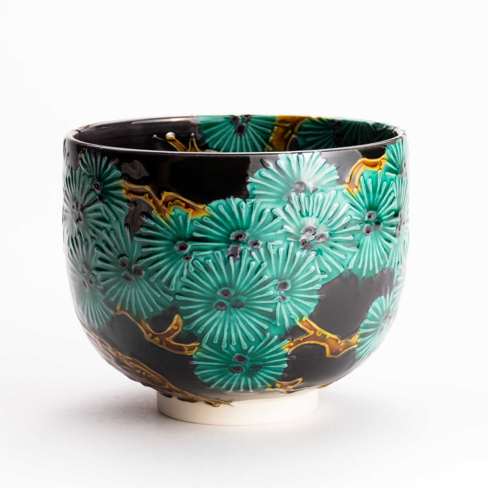 抹茶茶碗　紫交趾松に浜茶碗　山本一如作【新品未使用箱付き】 京都 清水焼】抹茶碗 紫交趾 