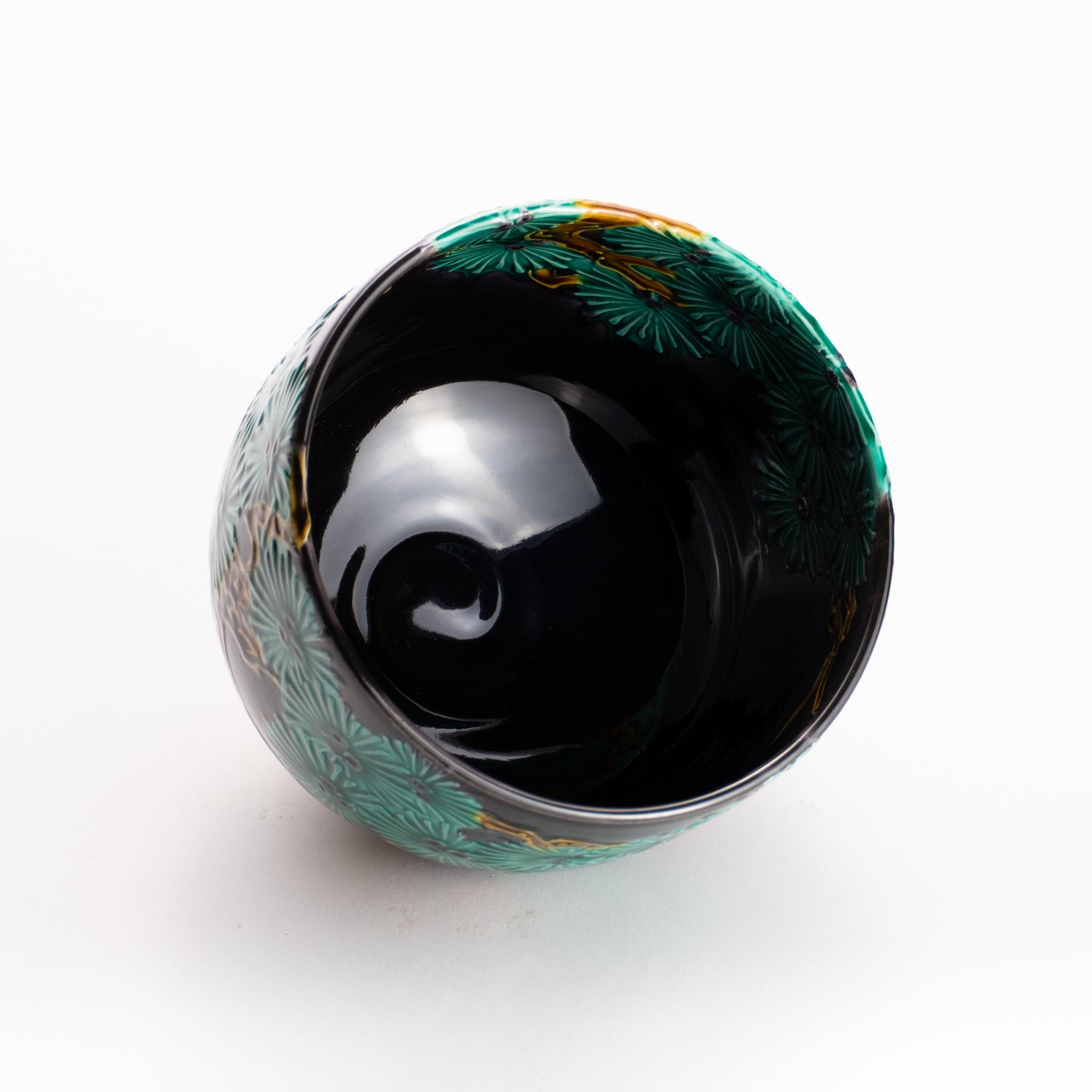 抹茶碗　紫交趾 "唐松"　一如 KOTOPOTTER