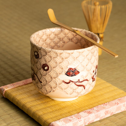 抹茶碗　淡桃"宝尽七宝紋"　一如 KOTOPOTTER