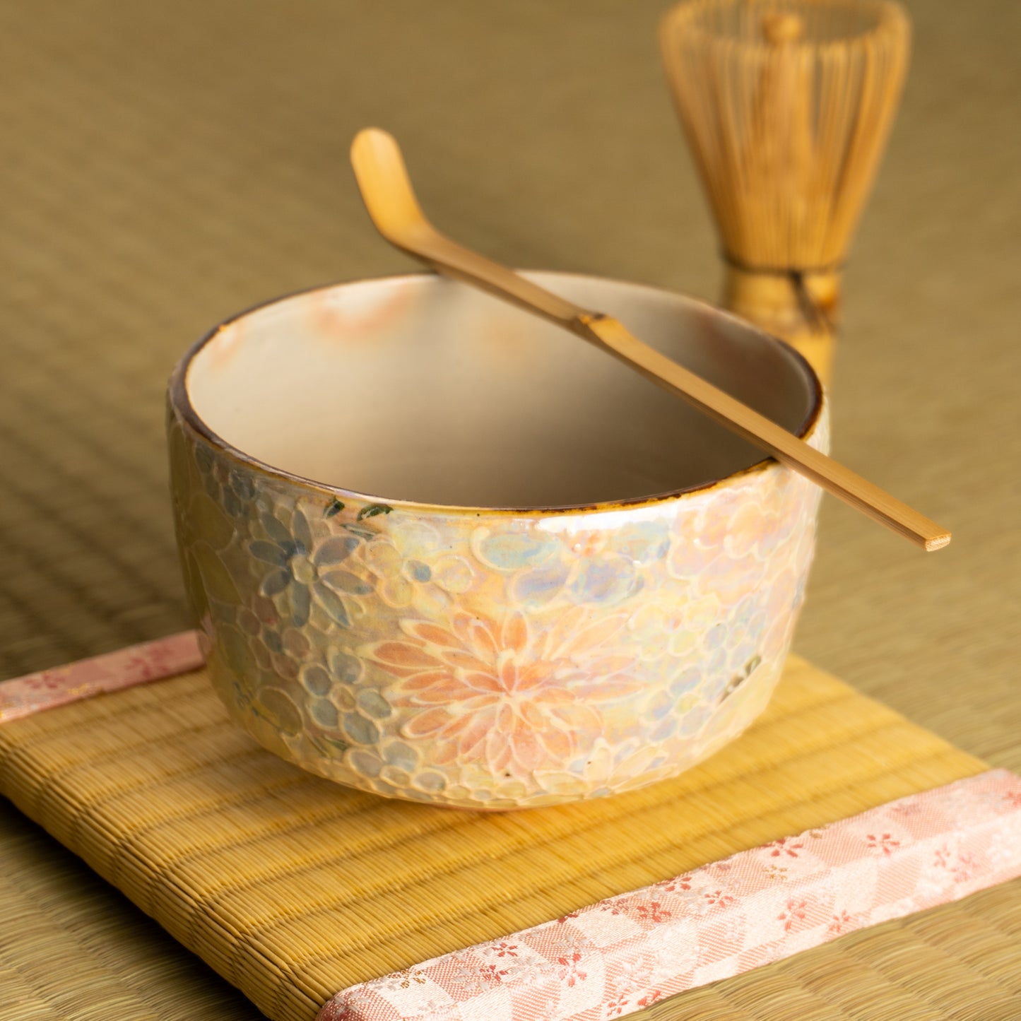 抹茶碗　ラスター彩 花詰　俊山窯 KOTOPOTTER