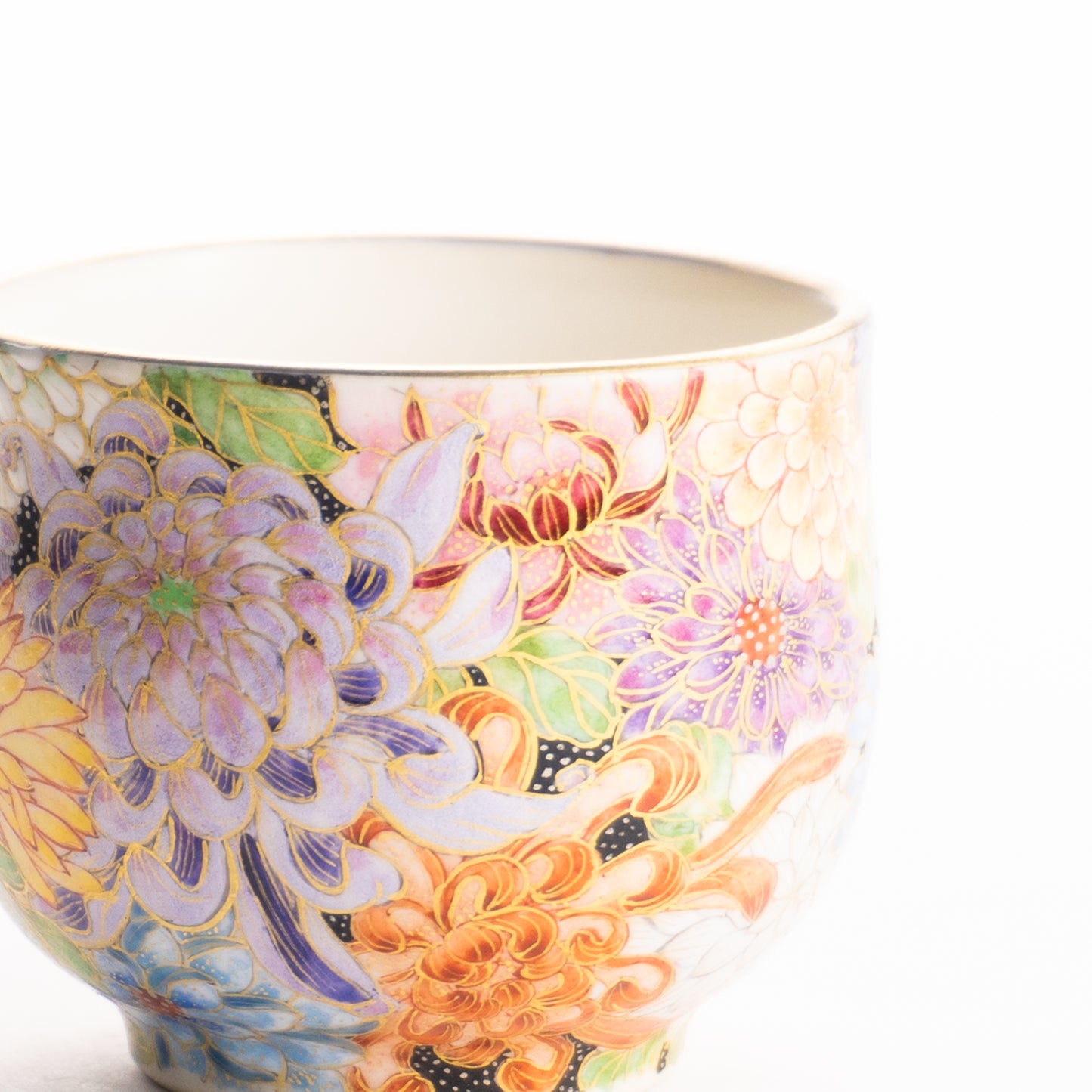 ぐい呑　色絵金彩 花詰　見谷若葉 KOTOPOTTER