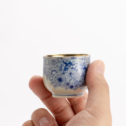 ぐい呑　青描プラチナ彩 花詰　見谷若葉 KOTOPOTTER