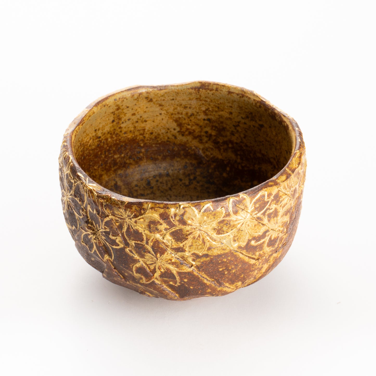 抹茶碗　イラボ金彩"桜之図"　俊山窯 KOTOPOTTER