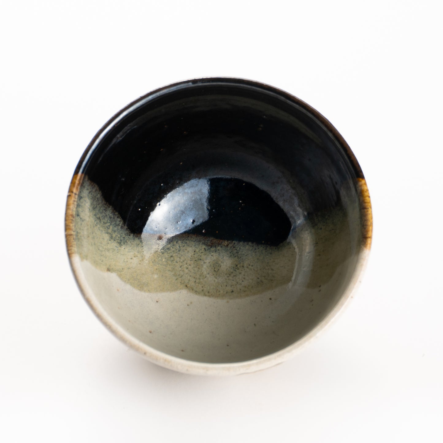 抹茶碗　灰釉掛分 富士に菊　良二 KOTOPOTTER