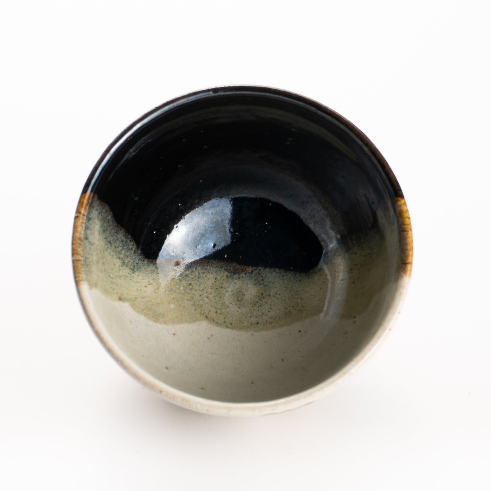 抹茶碗　灰釉掛分 富士に菊　良二 KOTOPOTTER