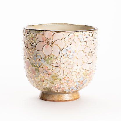 湯呑　イッチン金彩 花詰 ピンク　俊山窯 KOTOPOTTER