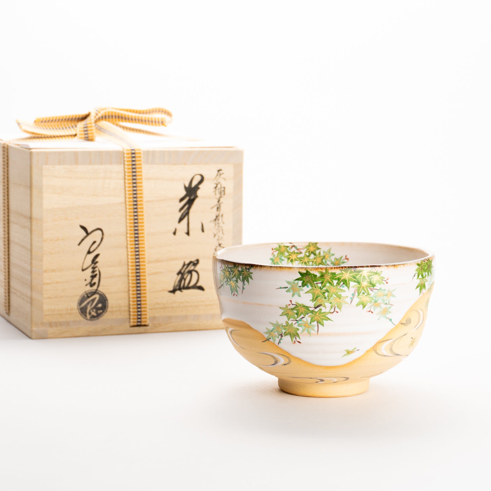 抹茶碗　白釉 青楓　良二 KOTOPOTTER
