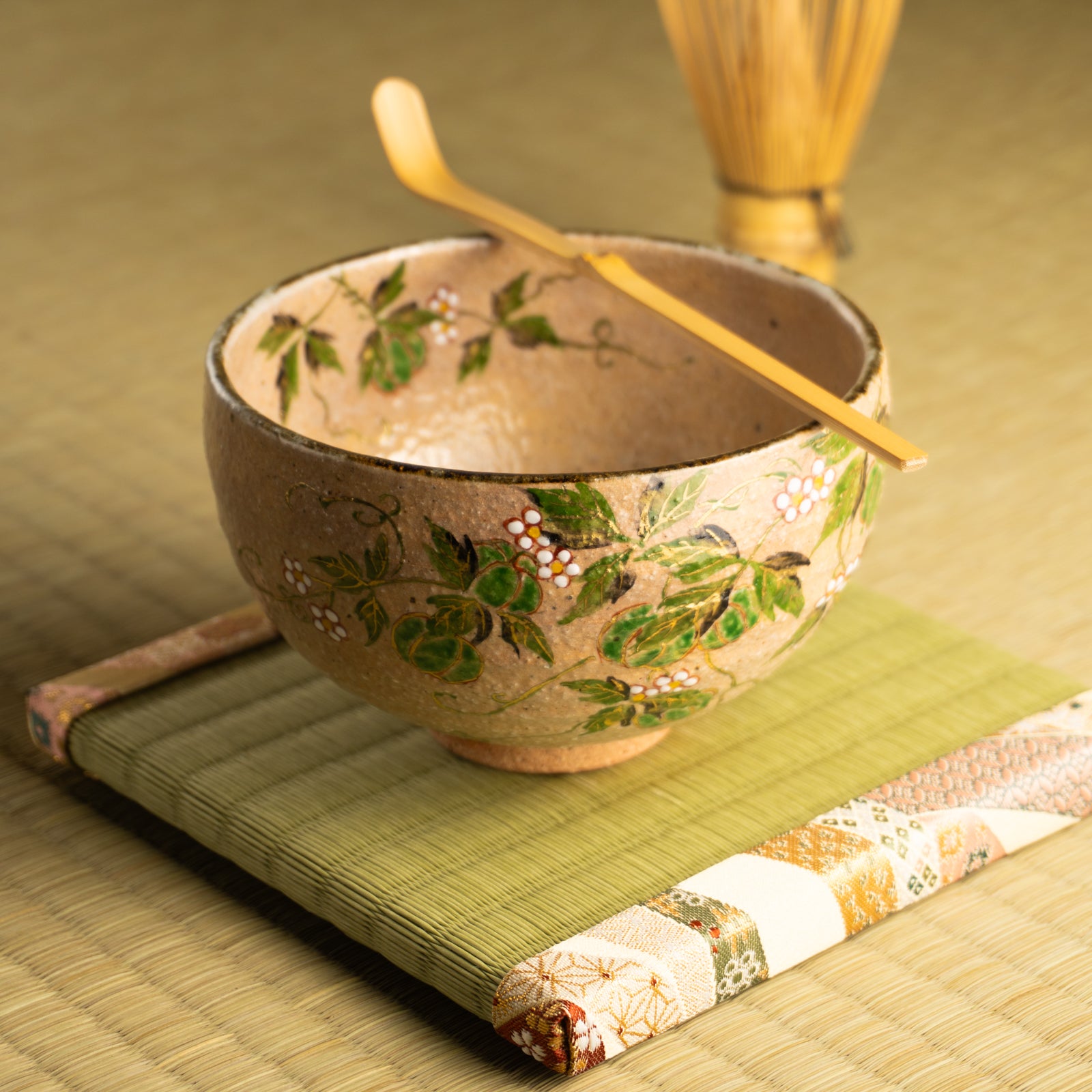 抹茶碗　灰釉 風船葛　良二 KOTOPOTTER