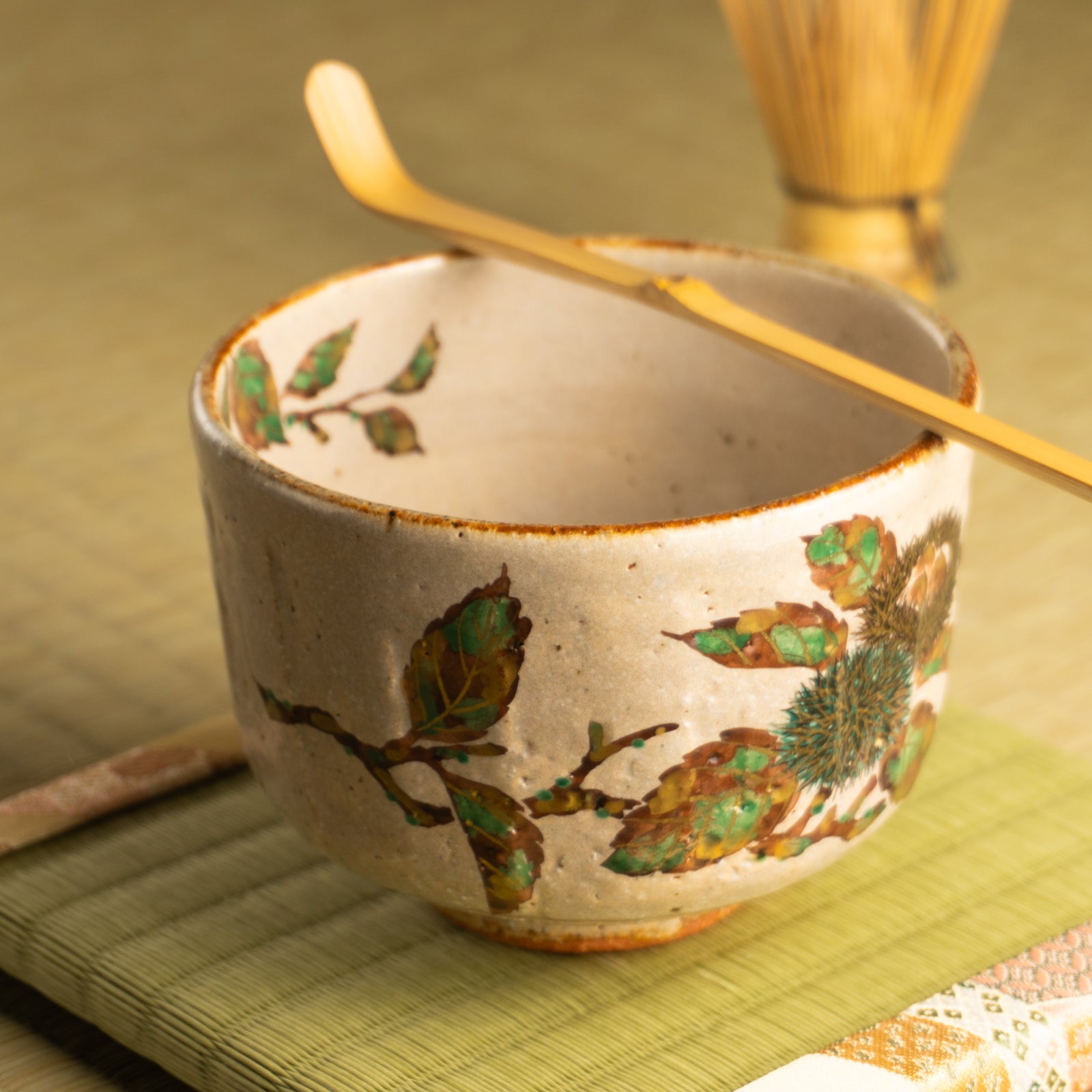 抹茶碗　灰釉 栗絵　良二 KOTOPOTTER