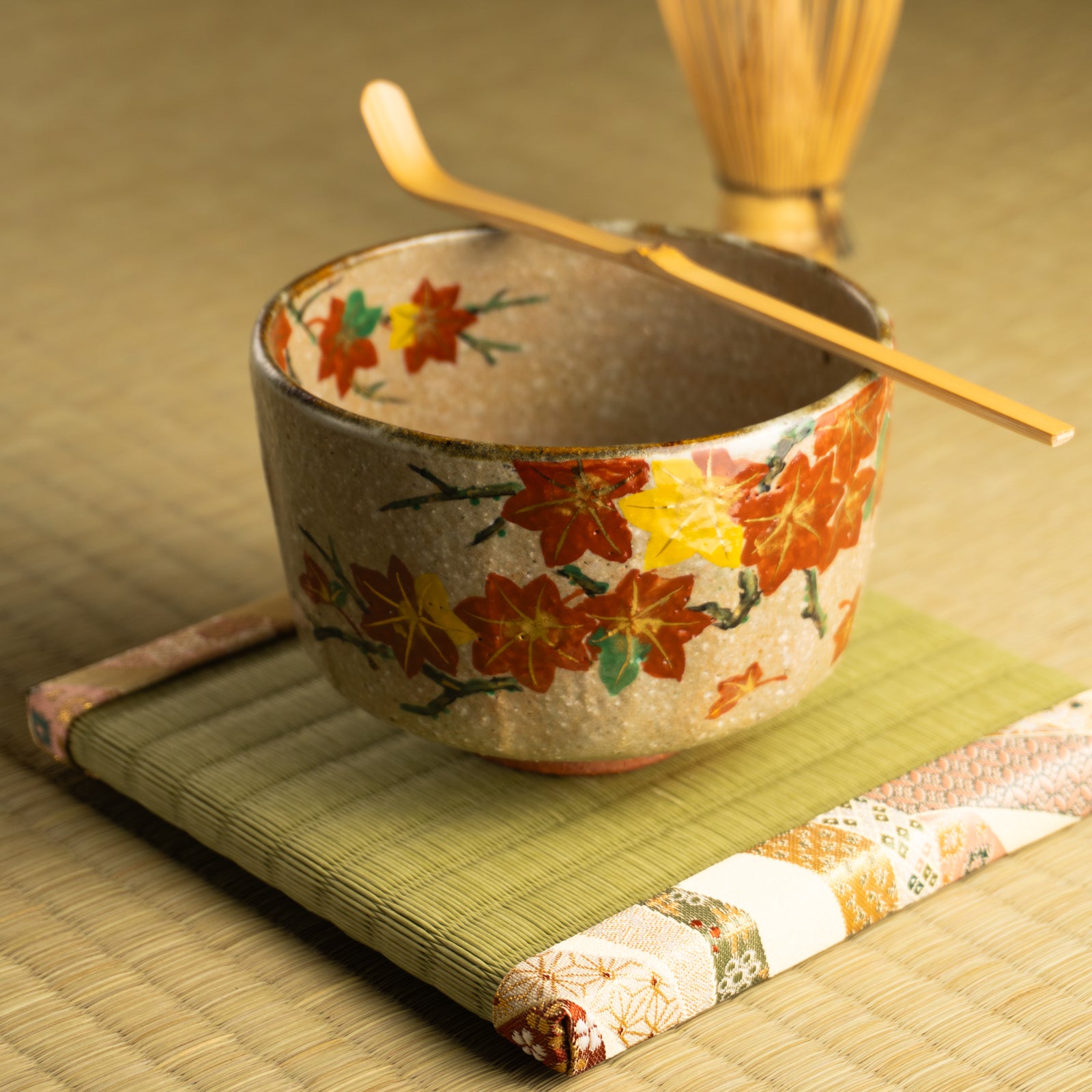 抹茶碗　灰釉 紅葉　良二 KOTOPOTTER