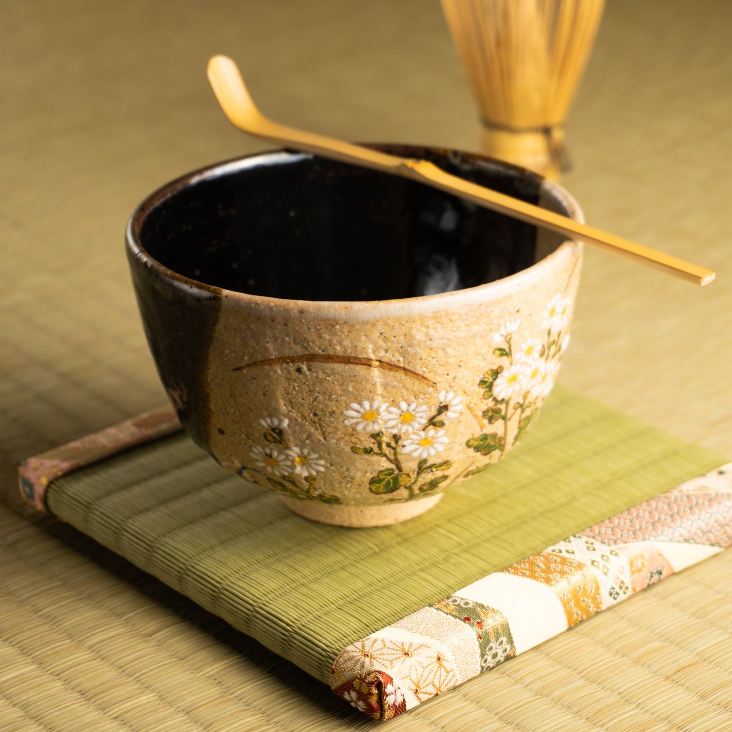 抹茶碗　灰釉掛分 小菊　良二 KOTOPOTTER