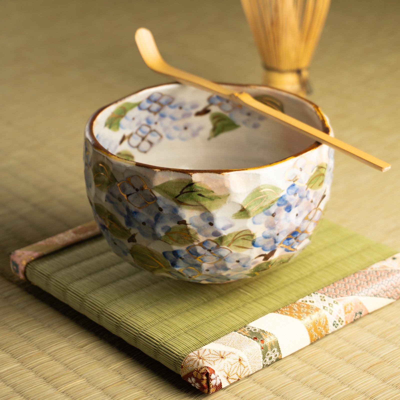 抹茶碗　紫陽花之図　俊山窯 KOTOPOTTER