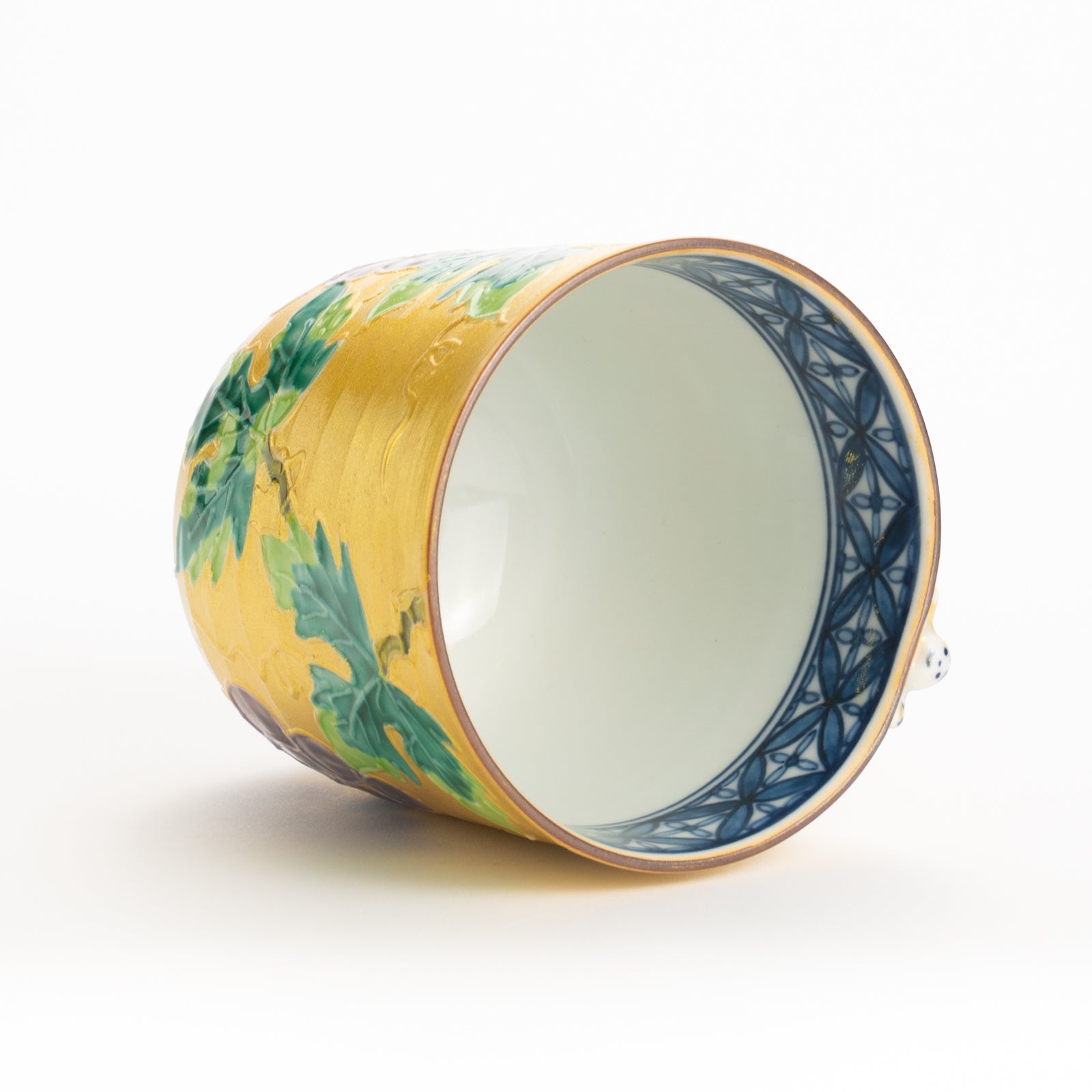 湯呑　金彩交趾一閑人 葡萄　秀峰堂 KOTOPOTTER