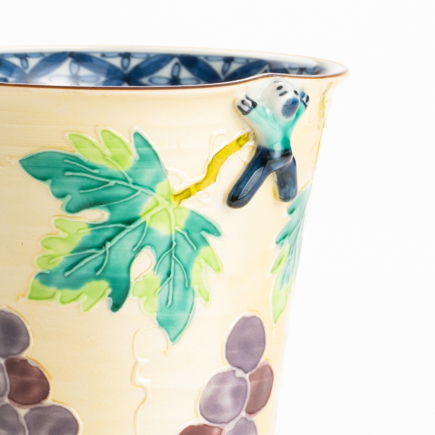 フリーカップ　銀彩交趾一閑人 葡萄　秀峰堂 KOTOPOTTER
