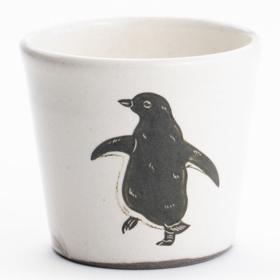 蕎麦猪口　アデリーペンギンA　澤田卓伸 - Handcrafted Japanese pottery from Kyoto - Kyo ware / Kiyomizu ware.