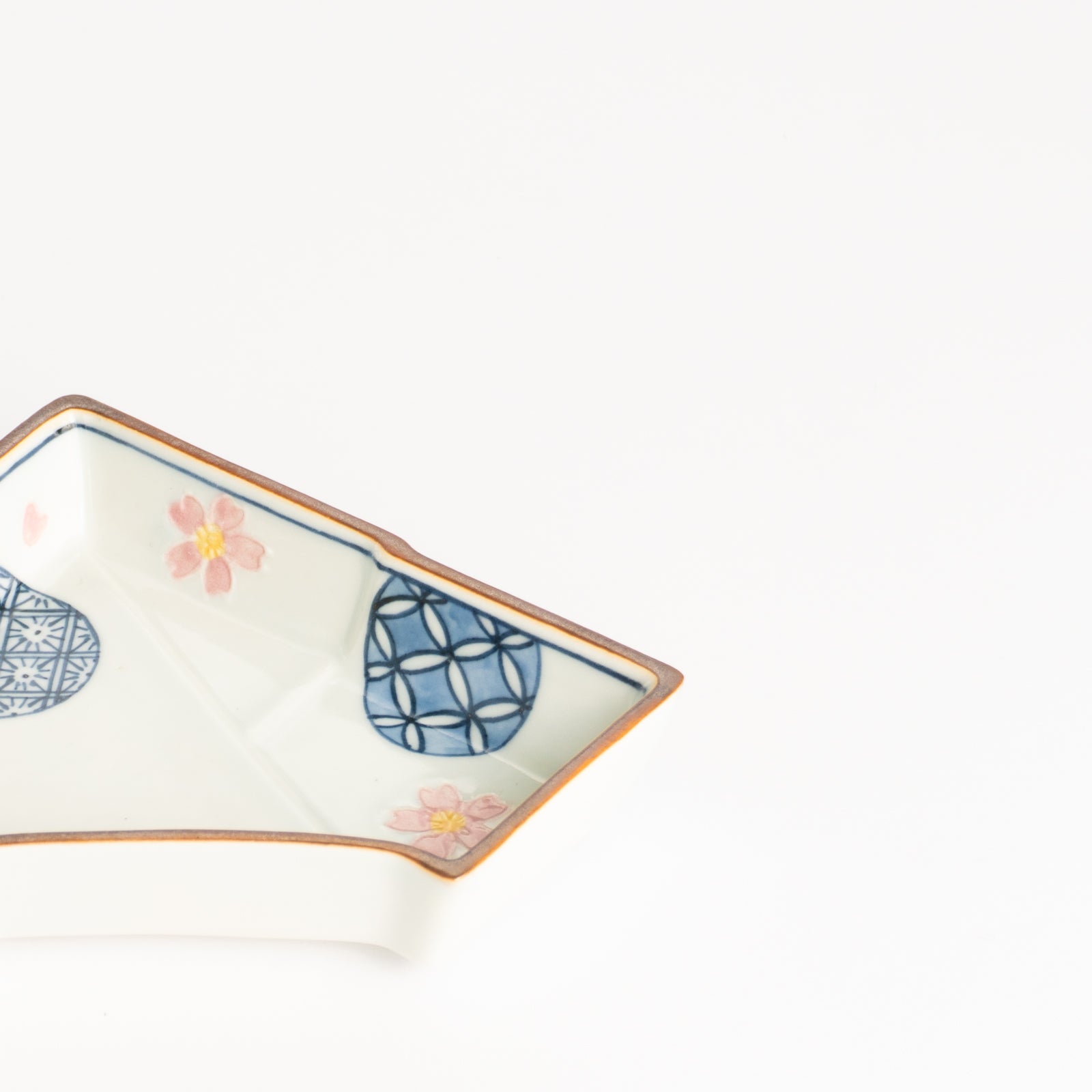 小鉢　桜小紋 のし型　秀峰堂 KOTOPOTTER