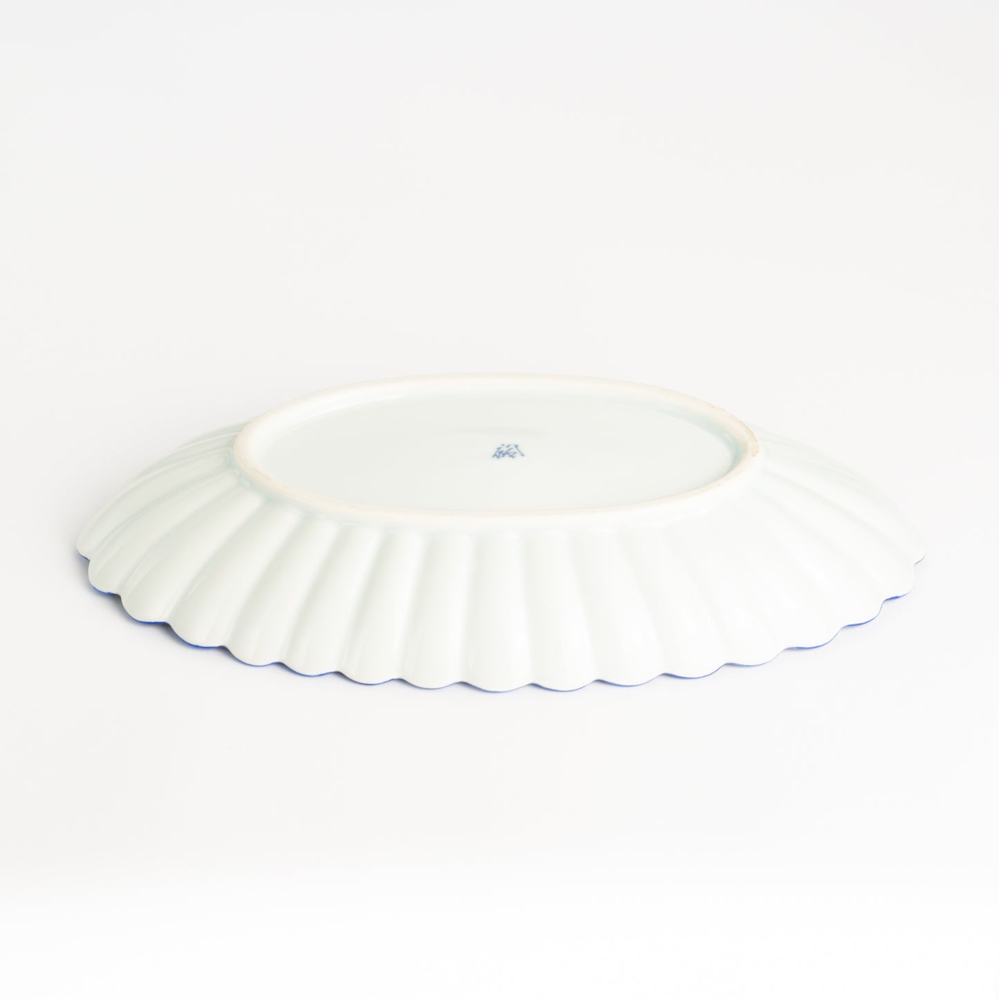 菊割長皿　交趾四季草花 有職紋　秀峰堂 KOTOPOTTER