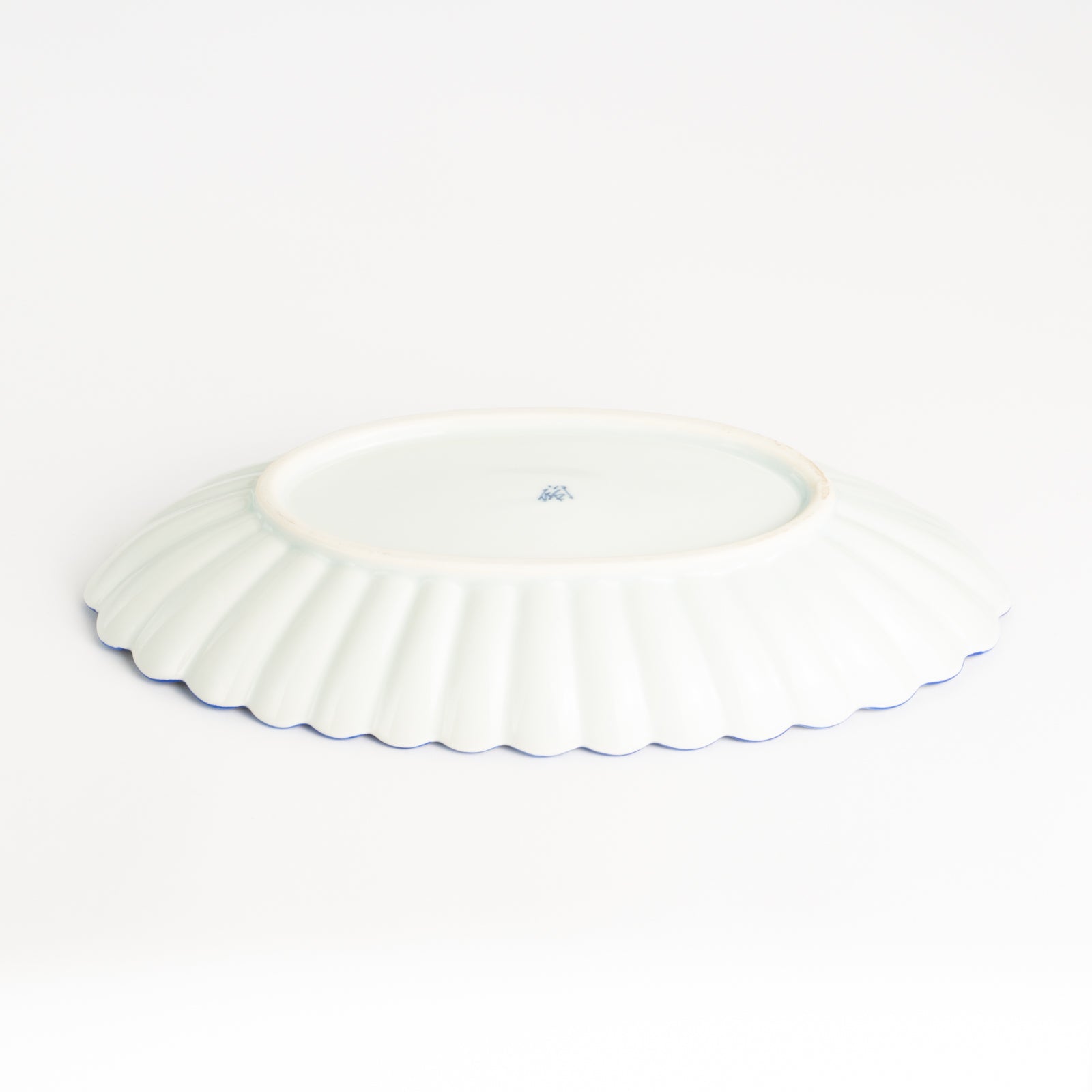 菊割長皿　交趾四季草花 有職紋　秀峰堂 KOTOPOTTER