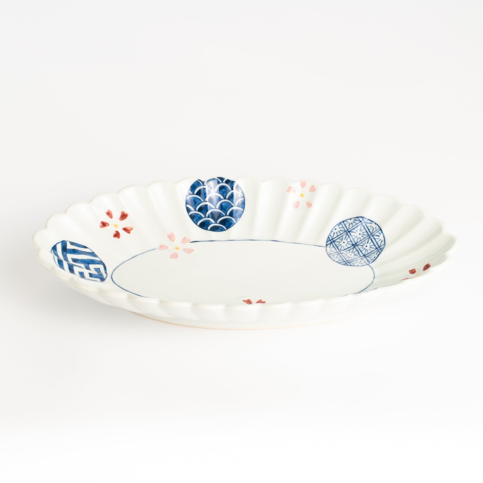 菊割長皿　染付 桜丸紋　秀峰堂 KOTOPOTTER