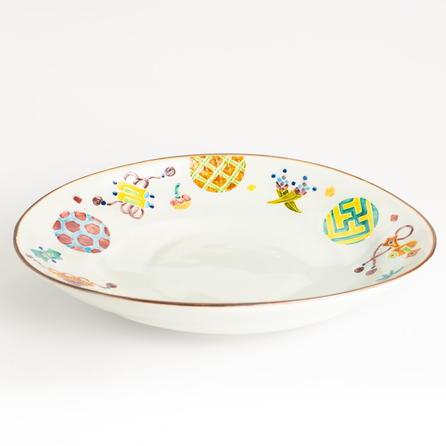 だ円皿　交趾 丸紋宝尽くし　秀峰堂 KOTOPOTTER