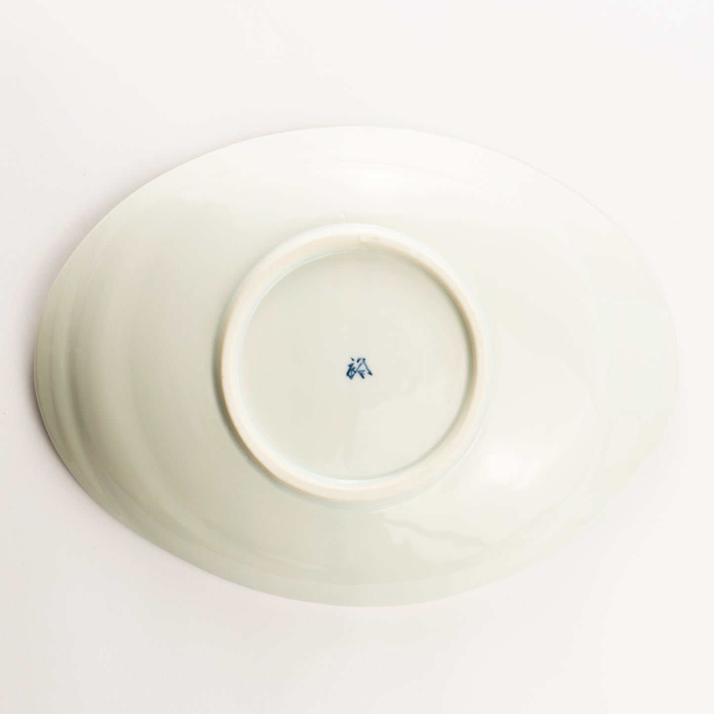 だ円皿　交趾 草花紋唐子　秀峰堂 KOTOPOTTER