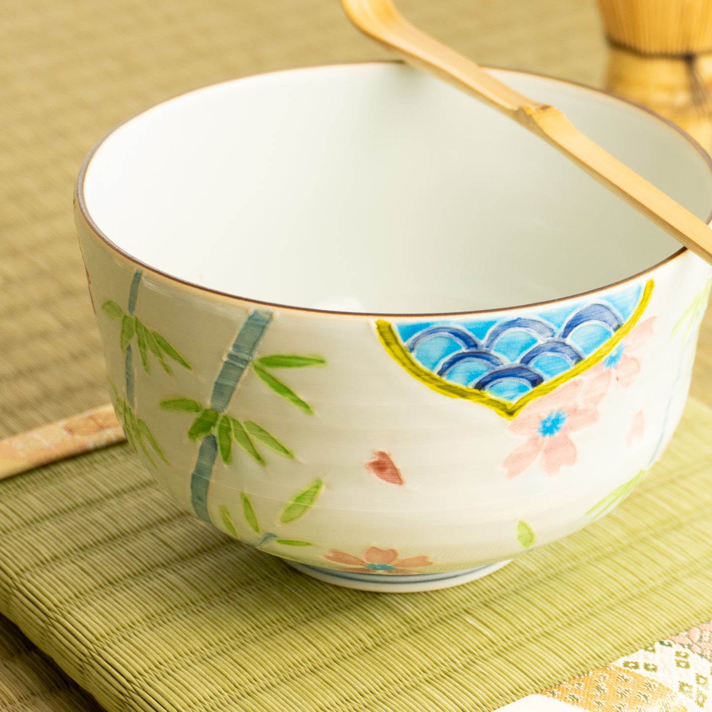 抹茶碗　交趾"竹に桜"　秀峰堂 KOTOPOTTER