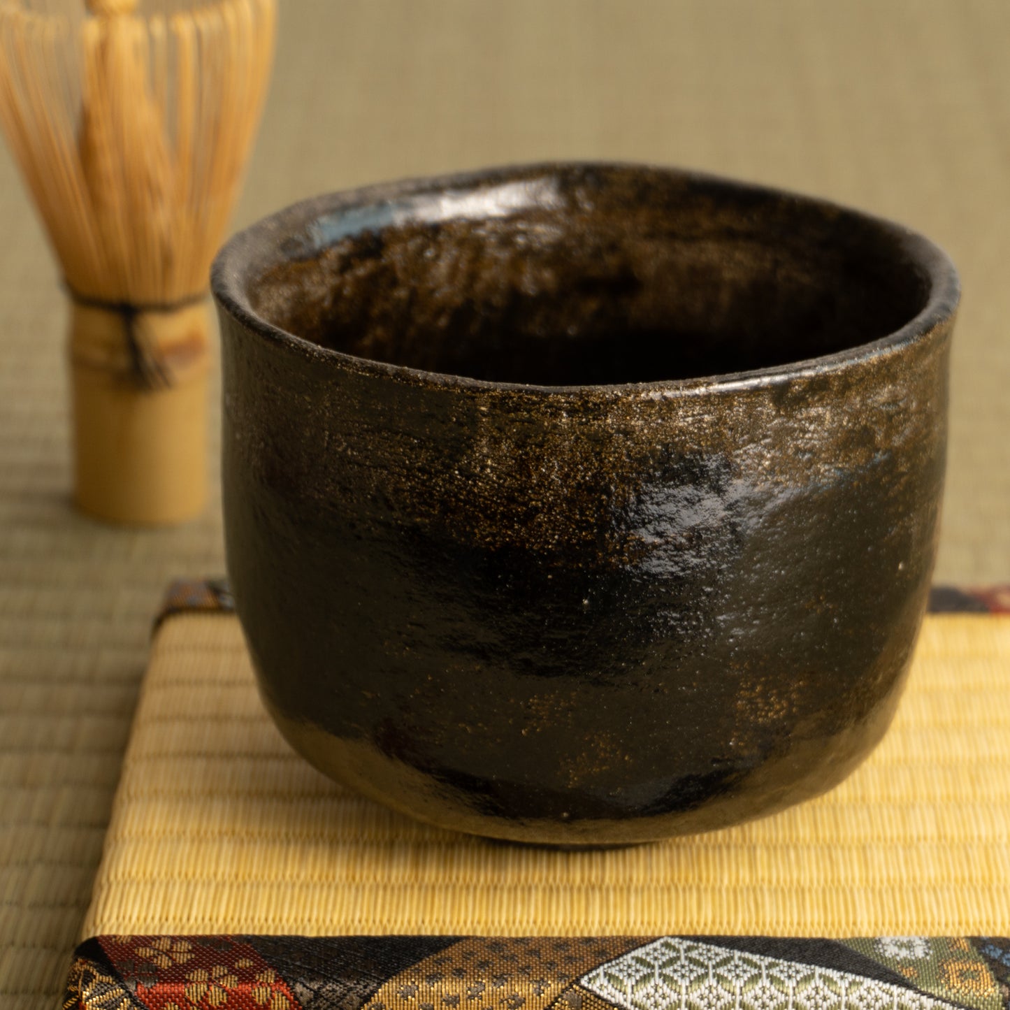 抹茶碗　黒楽"雨雲写"　楽入 KOTOPOTTER