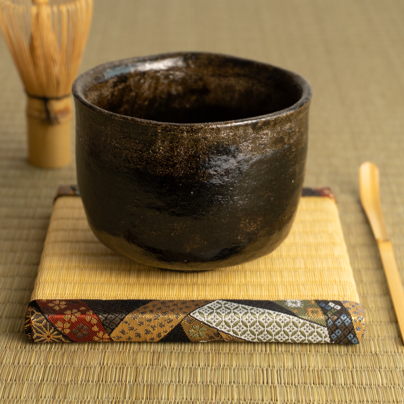 抹茶碗　黒楽"雨雲写"　楽入 KOTOPOTTER