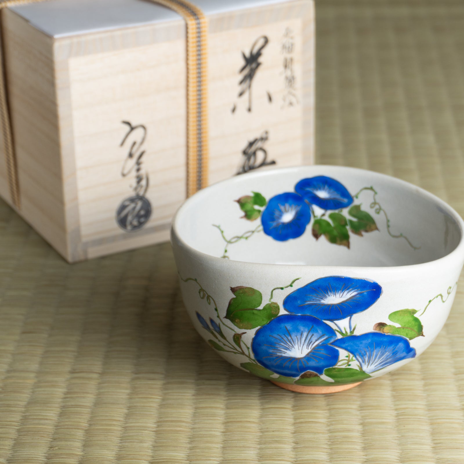 抹茶碗　灰釉"朝顔"　良二 KOTOPOTTER