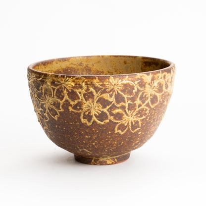 抹茶碗　イラボ金彩"桜図"丸型　俊山窯 KOTOPOTTER