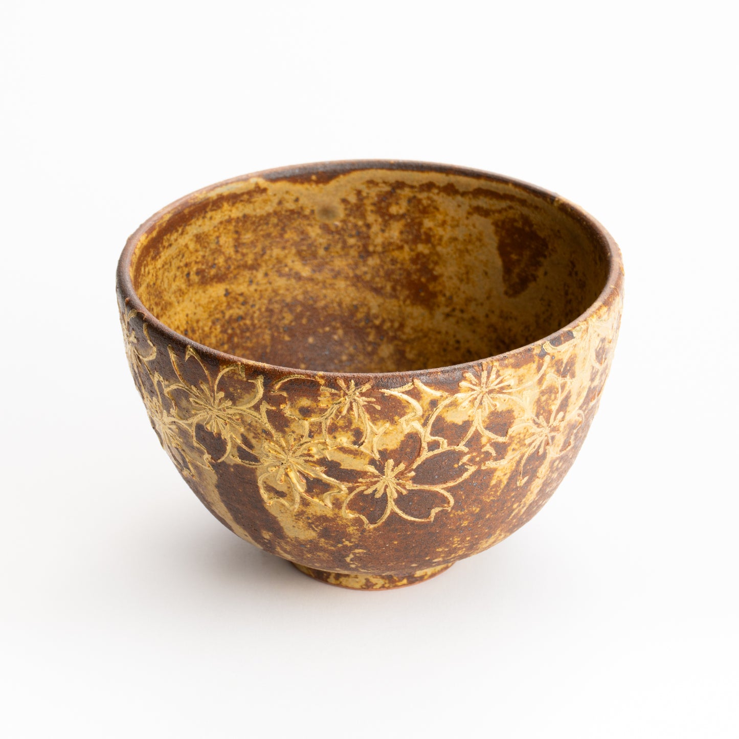 抹茶碗　イラボ金彩"桜図"丸型　俊山窯 KOTOPOTTER