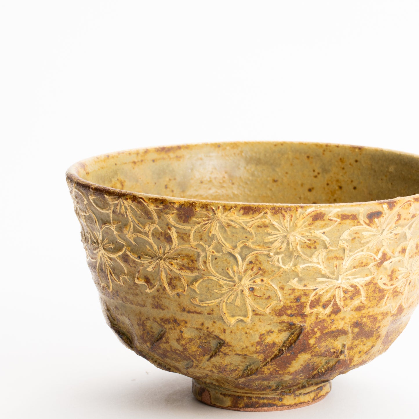 抹茶碗　イラボ金彩"桜図"　俊山窯 KOTOPOTTER